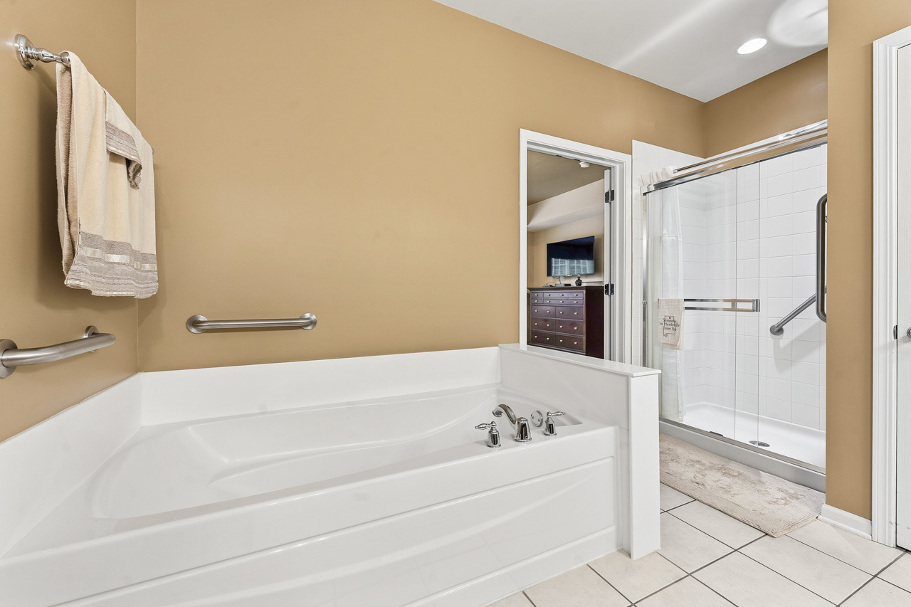 609 Tuscan View Property Photo 24