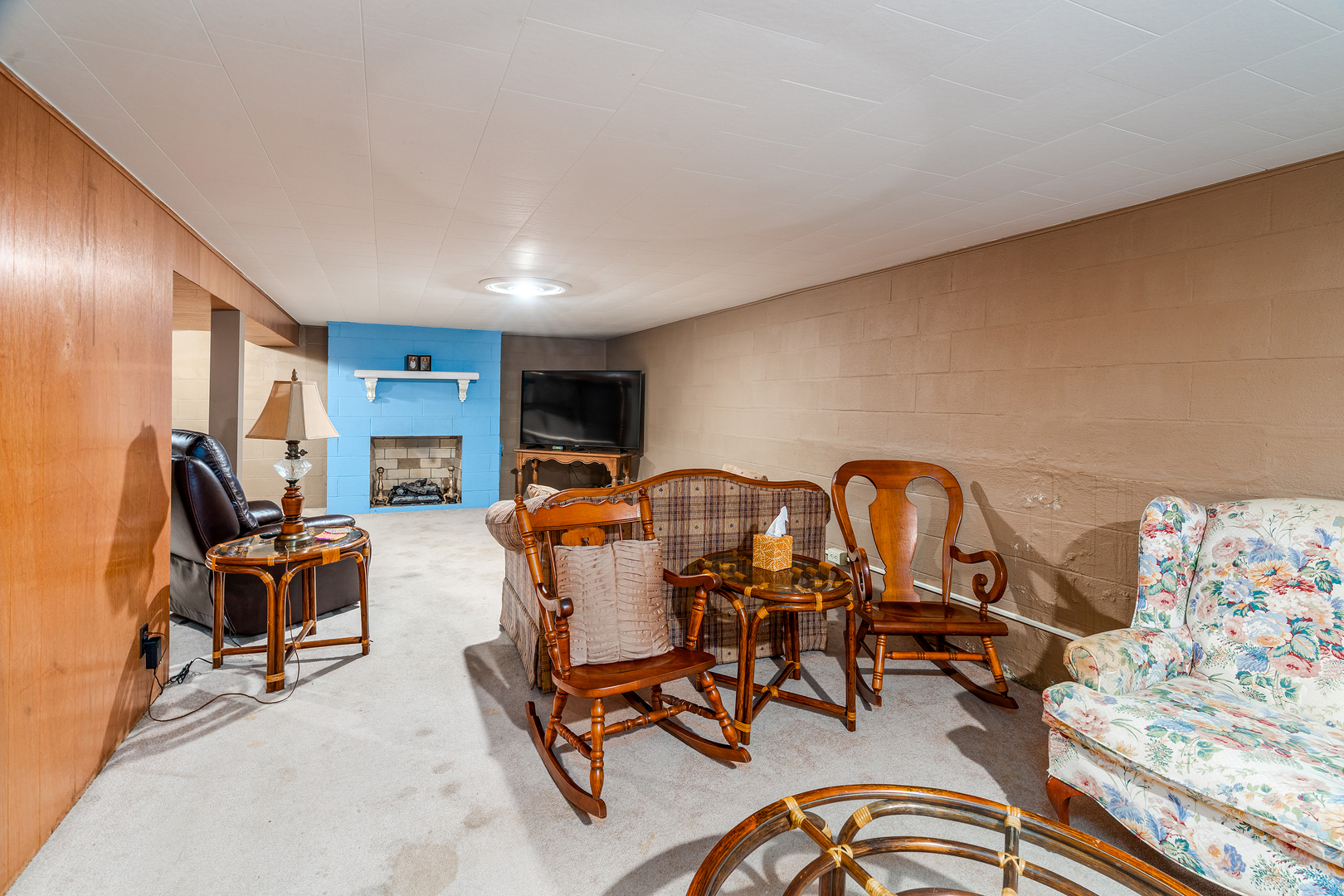 1504 W Walnut Street Property Photo 21