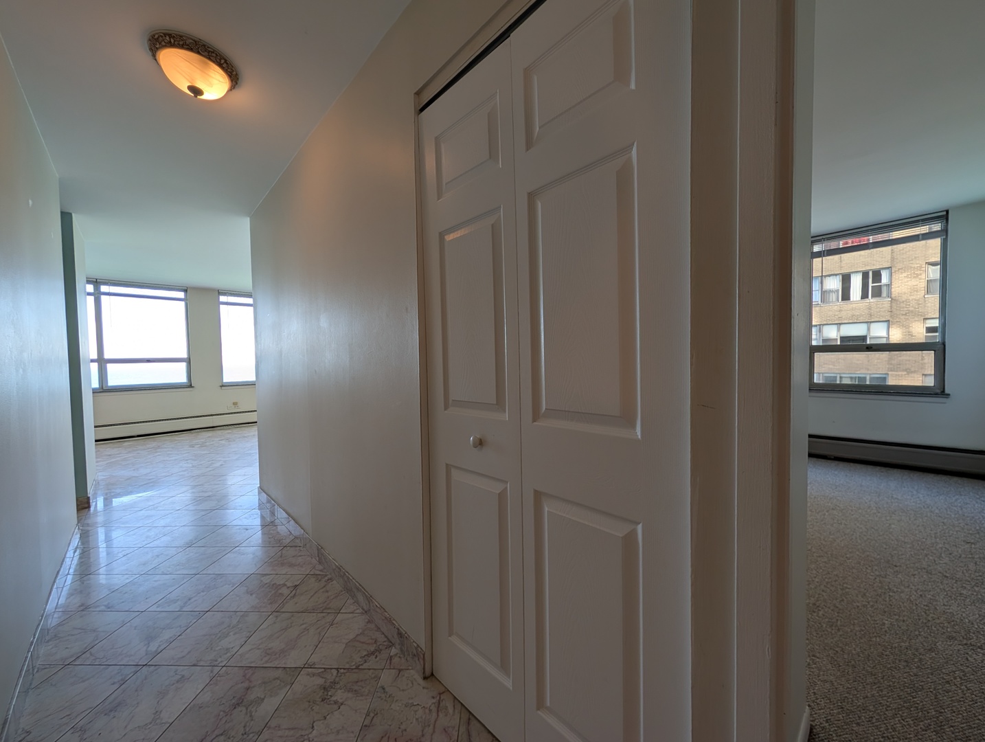 6171 N Sheridan Road 1412 Property Photo 4