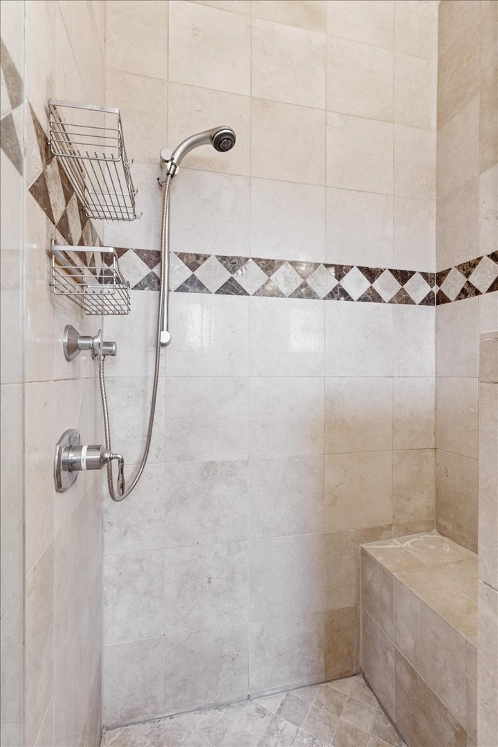 929 N Damen Avenue 3 Property Photo 16