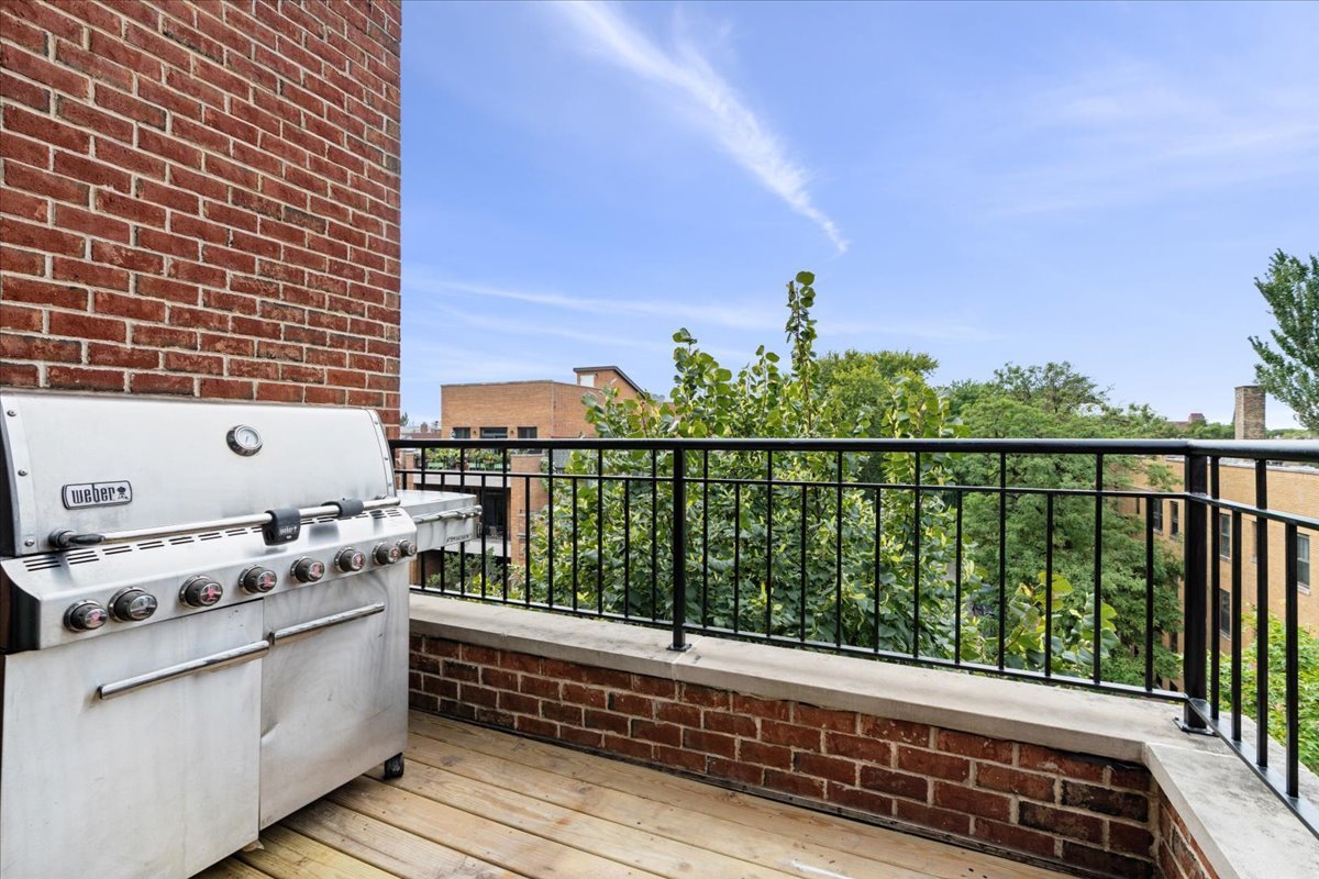 929 N Damen Avenue 3 Property Photo 20