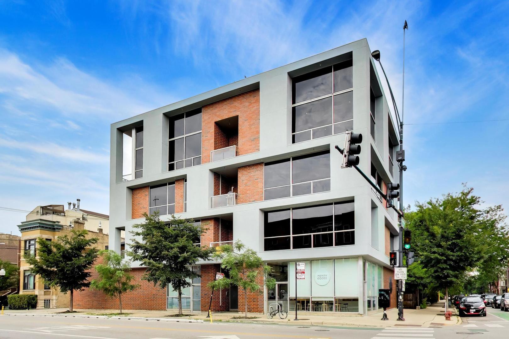 1000 N Damen Avenue 5 Property Photo 2