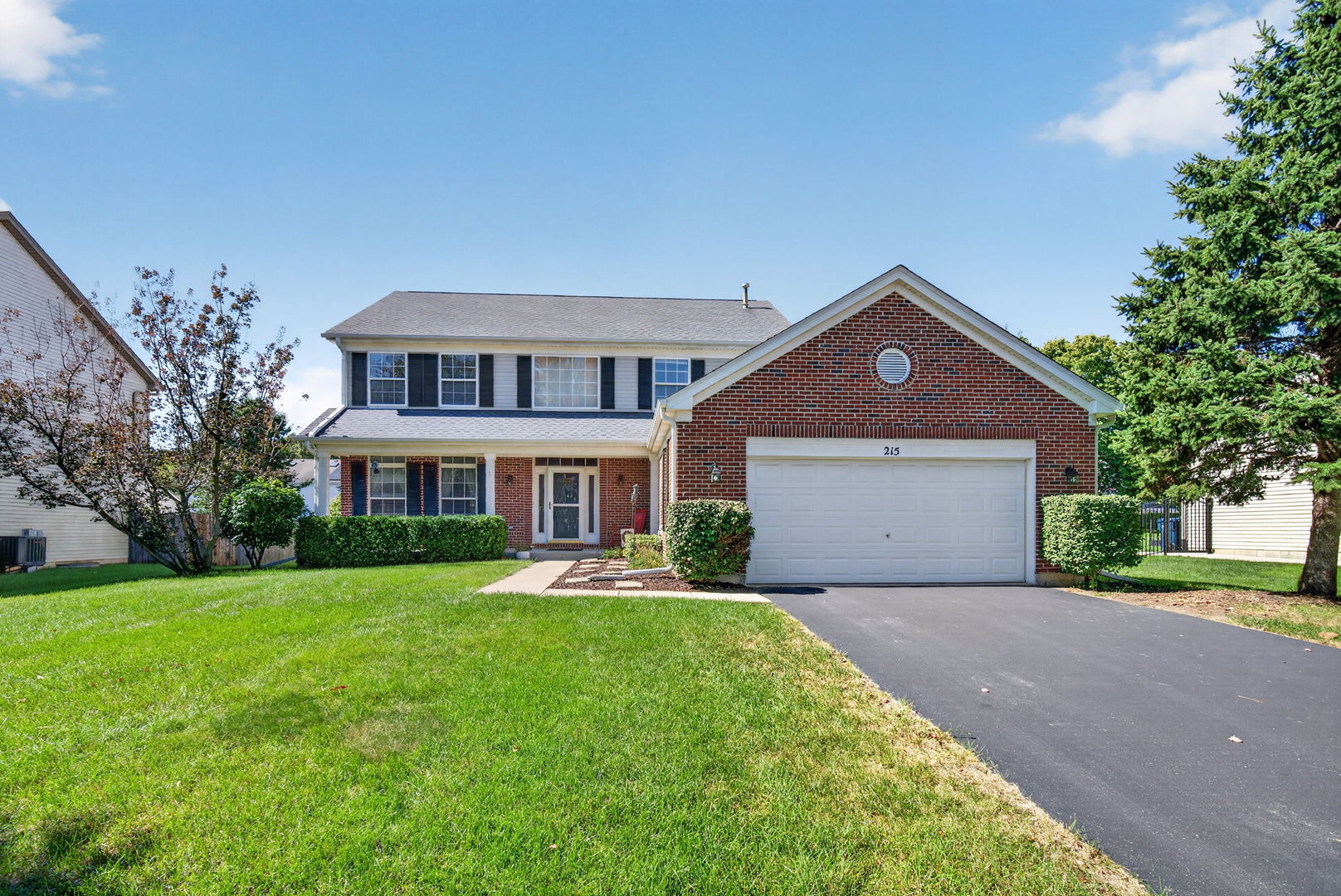 215 Edgewood Drive Property Photo 1