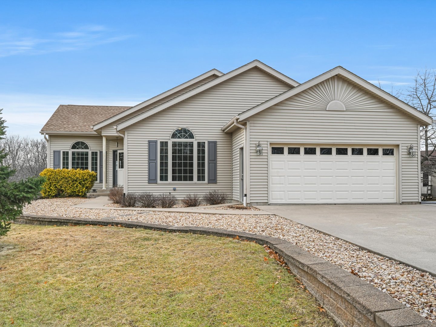9a184 Cottonwood Court Property Photo 1