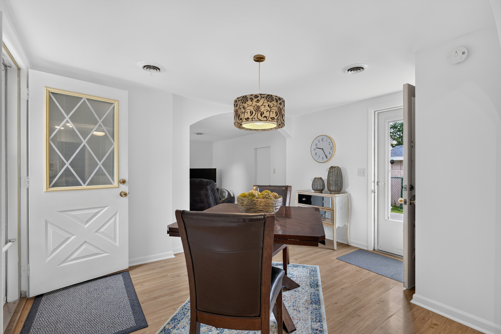 638 Moore Street Property Photo 8