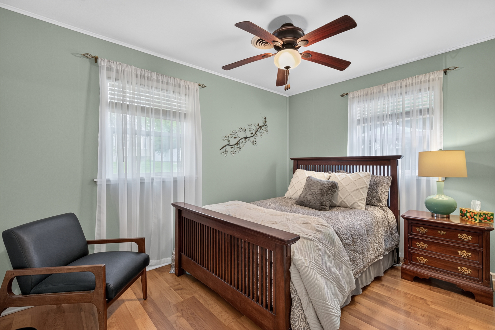 638 Moore Street Property Photo 20