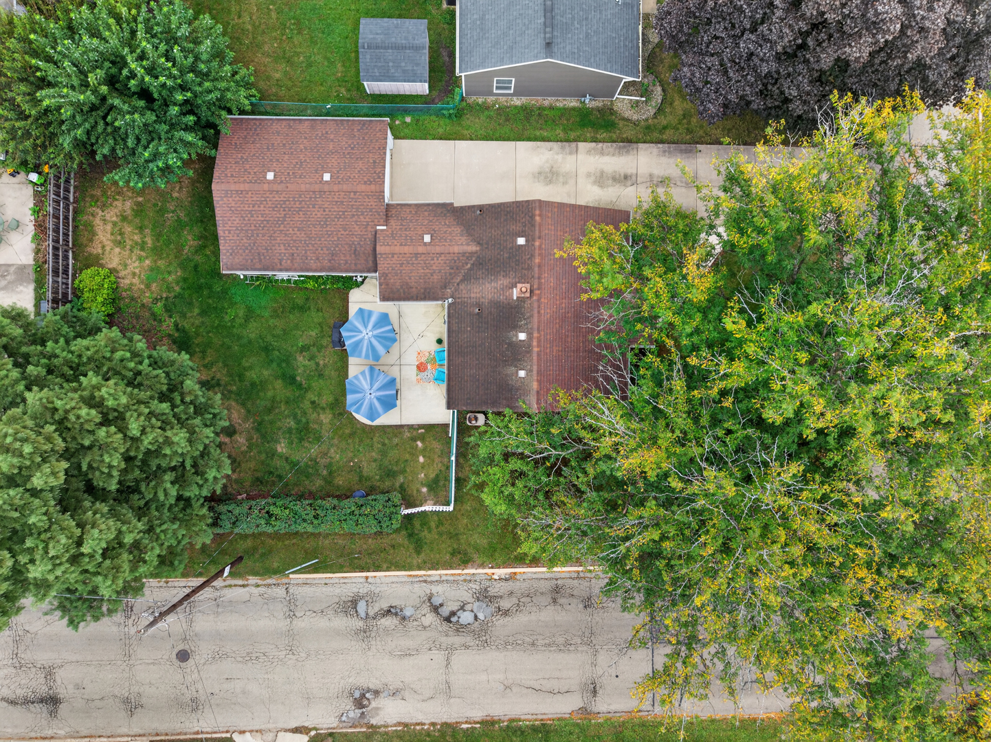 638 Moore Street Property Photo 29