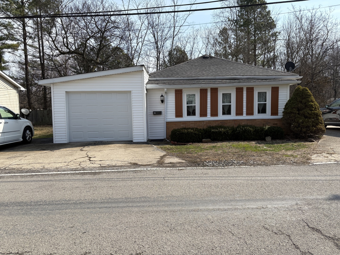 313 S Future Street Property Photo 1