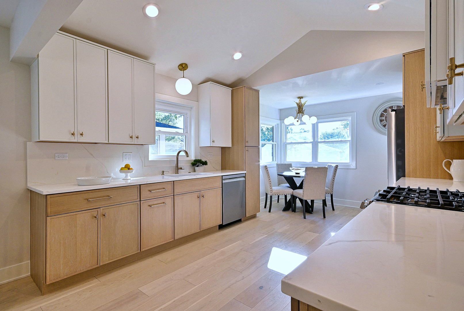 800 S Swain Avenue Property Photo 10