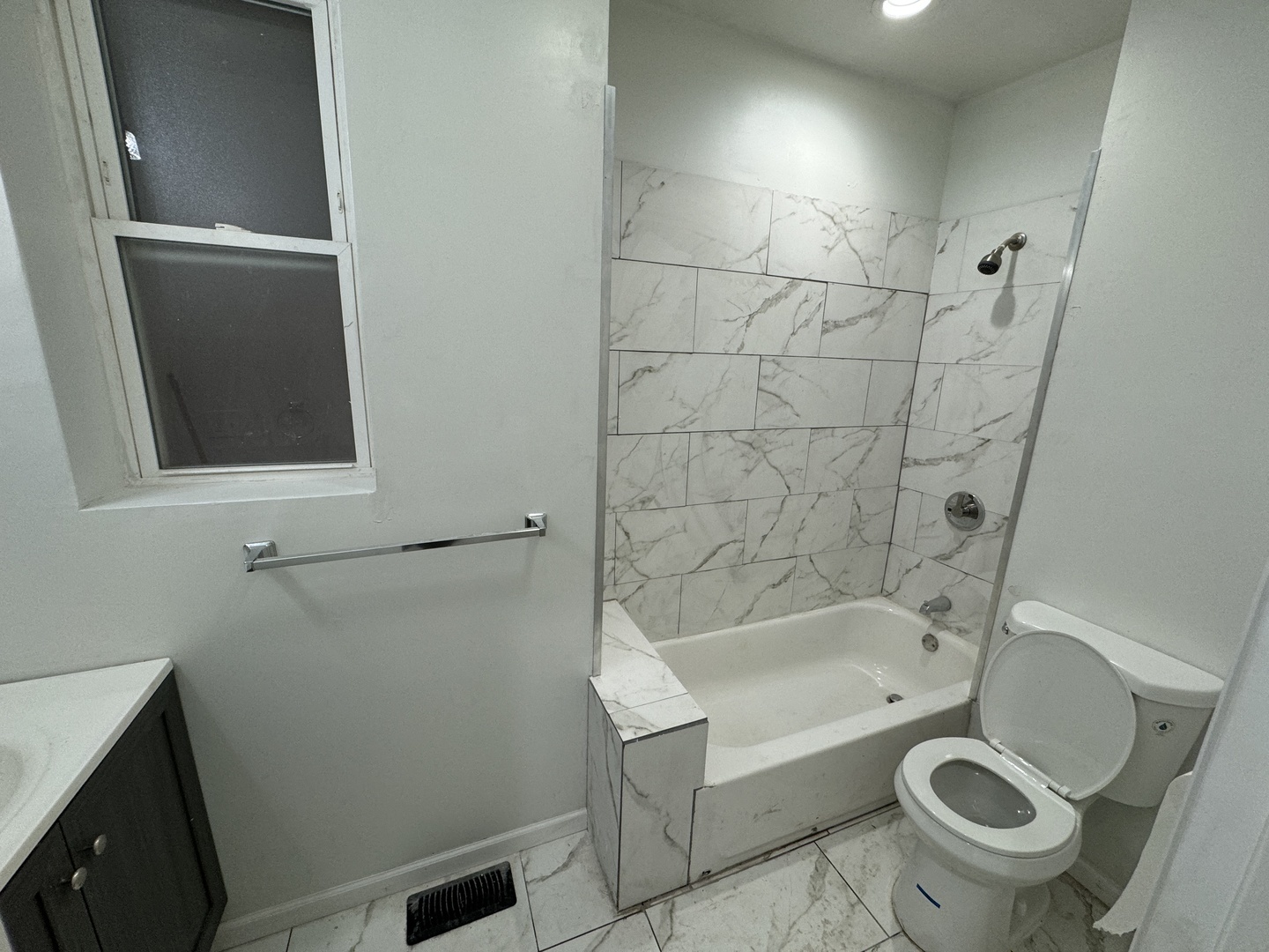 12772078 Property Photo 6