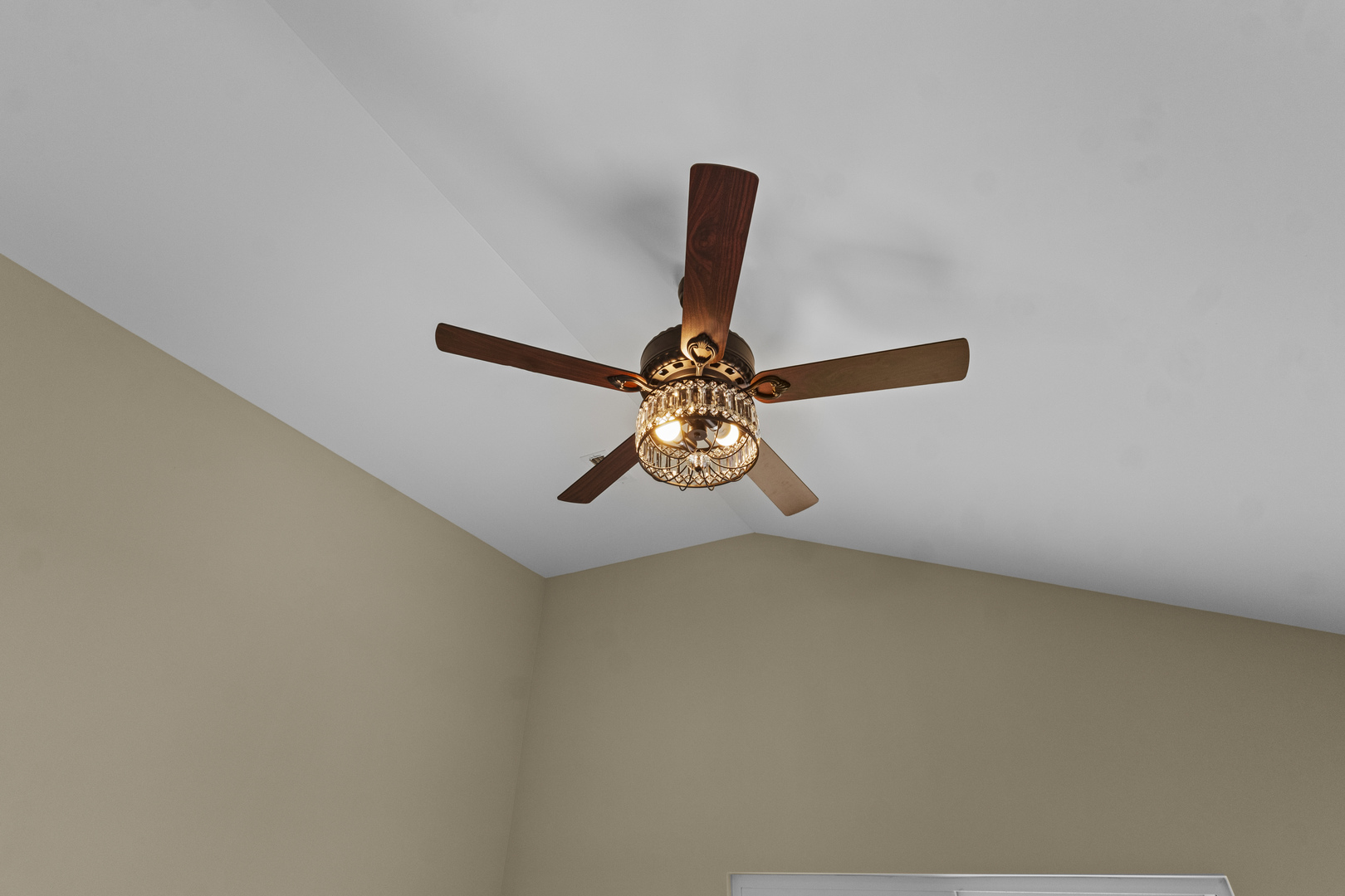 408 E Butler Avenue Property Photo 17