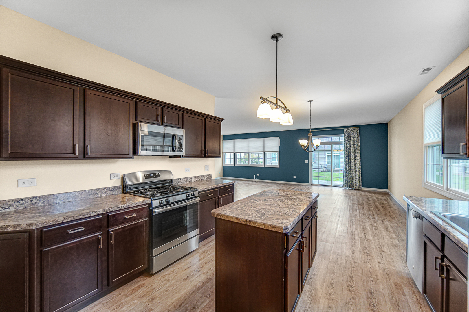 16932 Balaton Court Property Photo 10