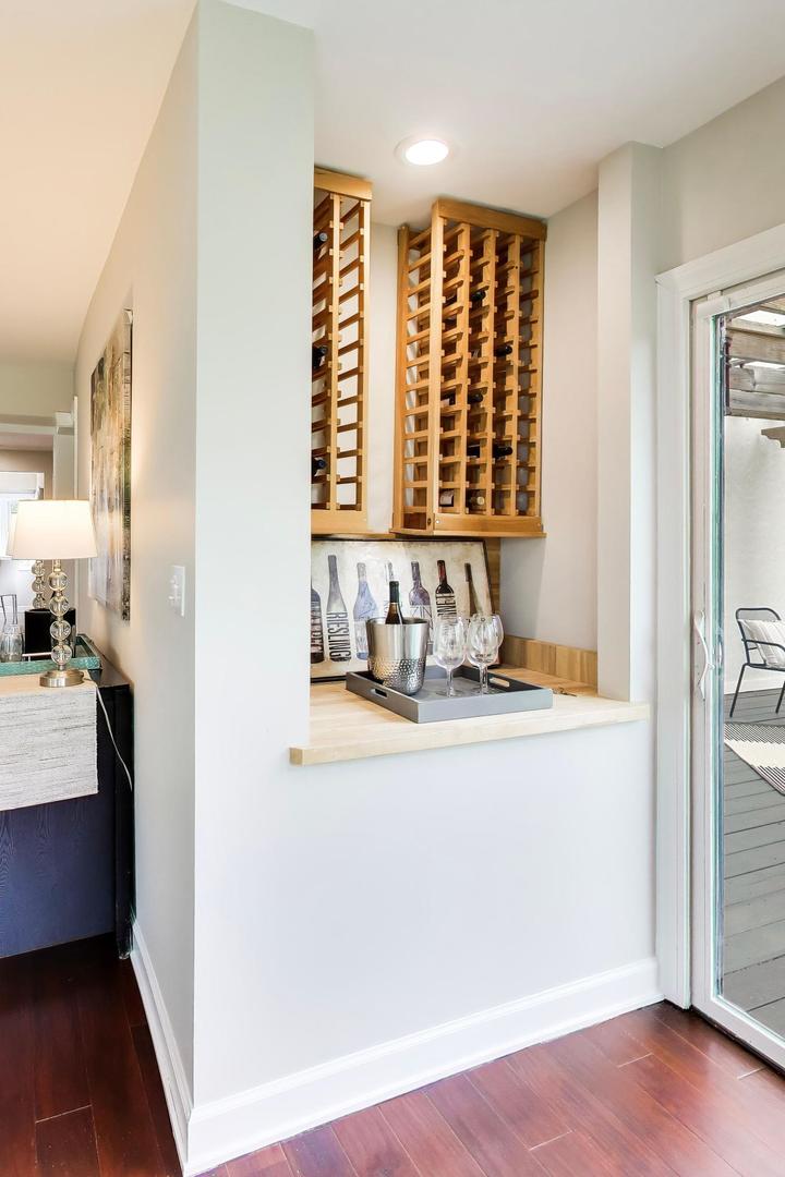 2535 Techny Road Property Photo 7