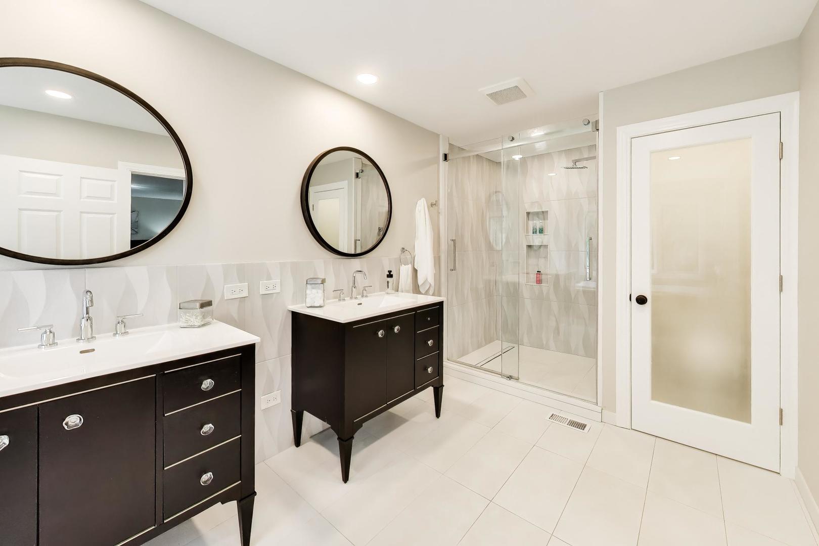2535 Techny Road Property Photo 23