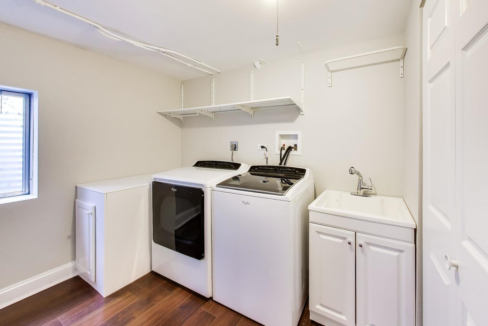2535 Techny Road Property Photo 32