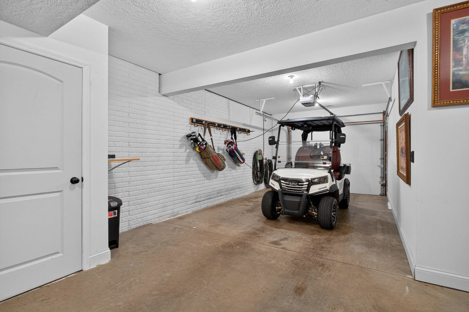 10 Bay Hill Drive Property Photo 60