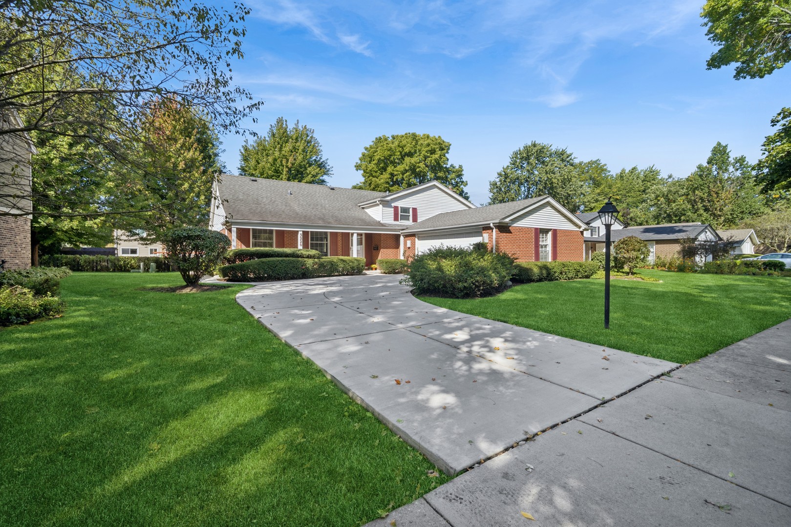 3220 N Volz Drive Property Photo 1