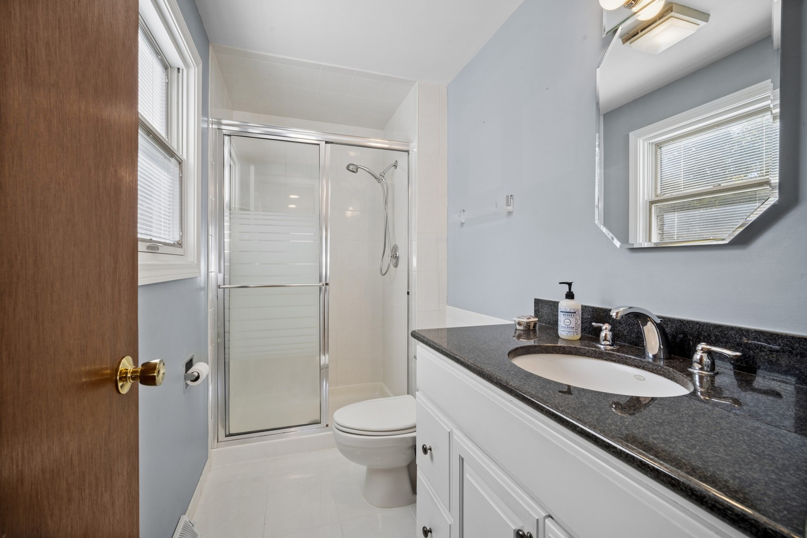 3220 N Volz Drive Property Photo 19