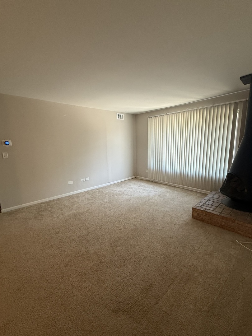 6176 Knoll Lane Court 202 Property Photo 7