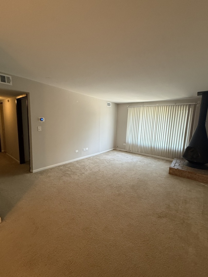 6176 Knoll Lane Court 202 Property Photo 8