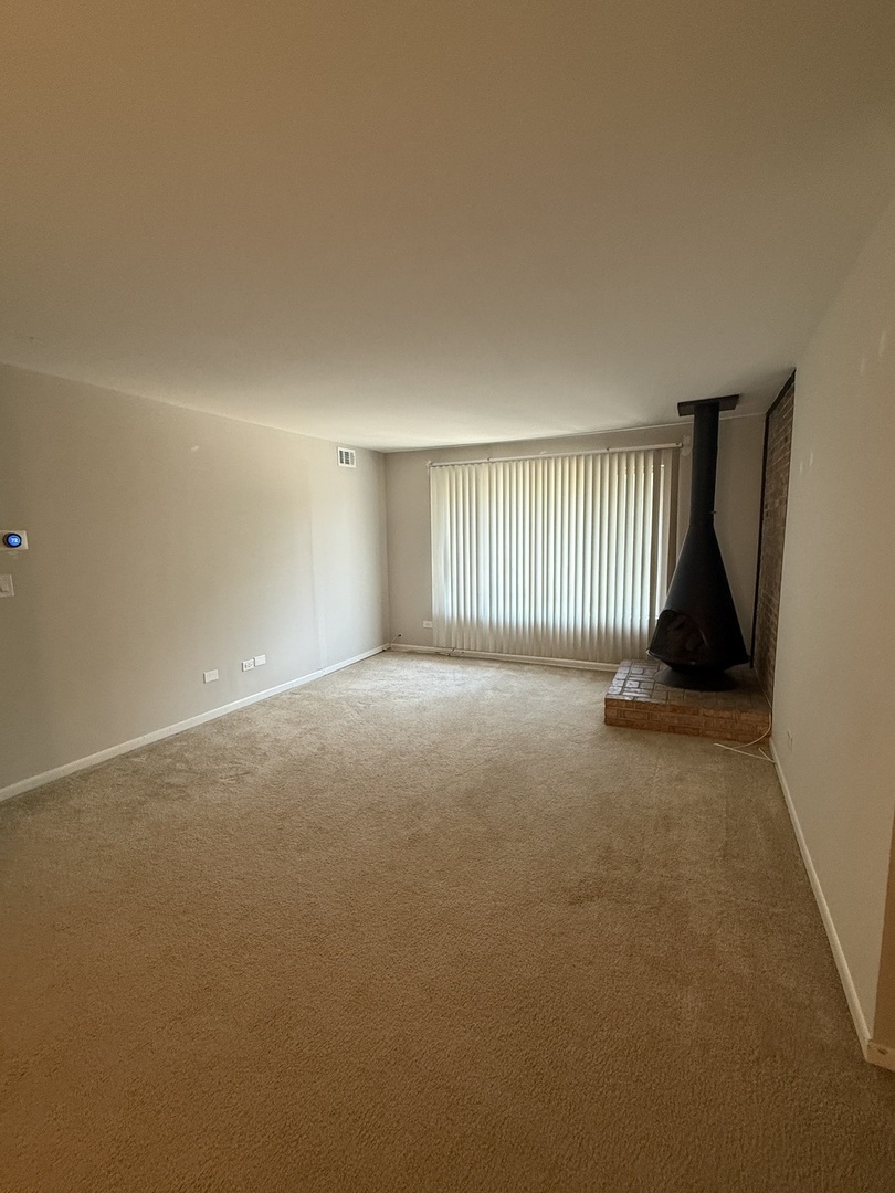 6176 Knoll Lane Court 202 Property Photo 9