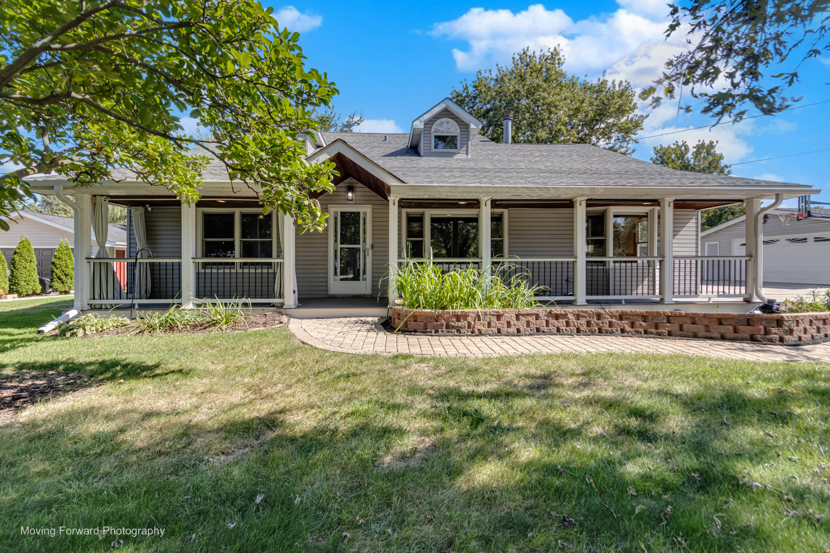 14047 Linder Avenue Property Photo 1