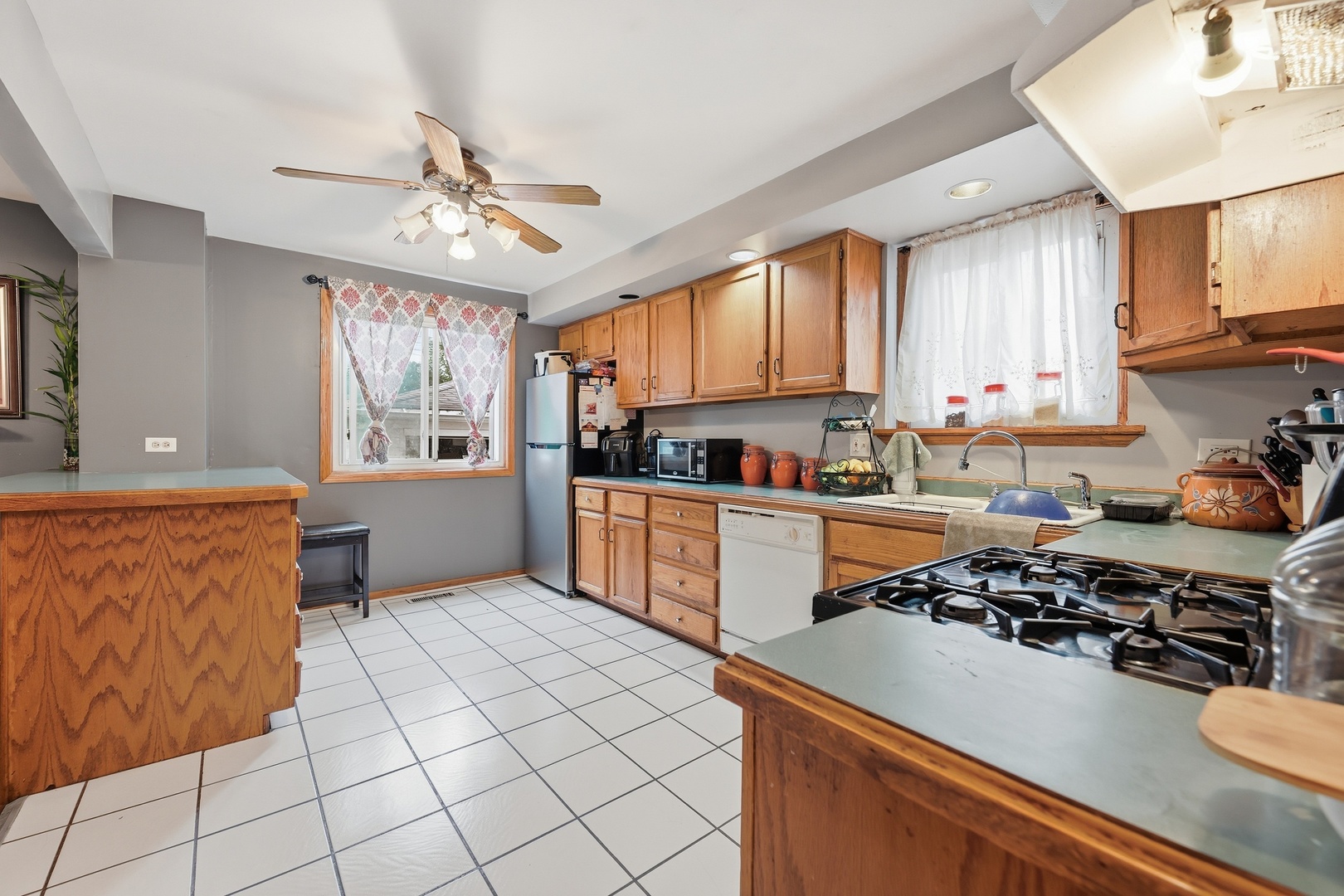 4034 W 81st Street Property Photo 11
