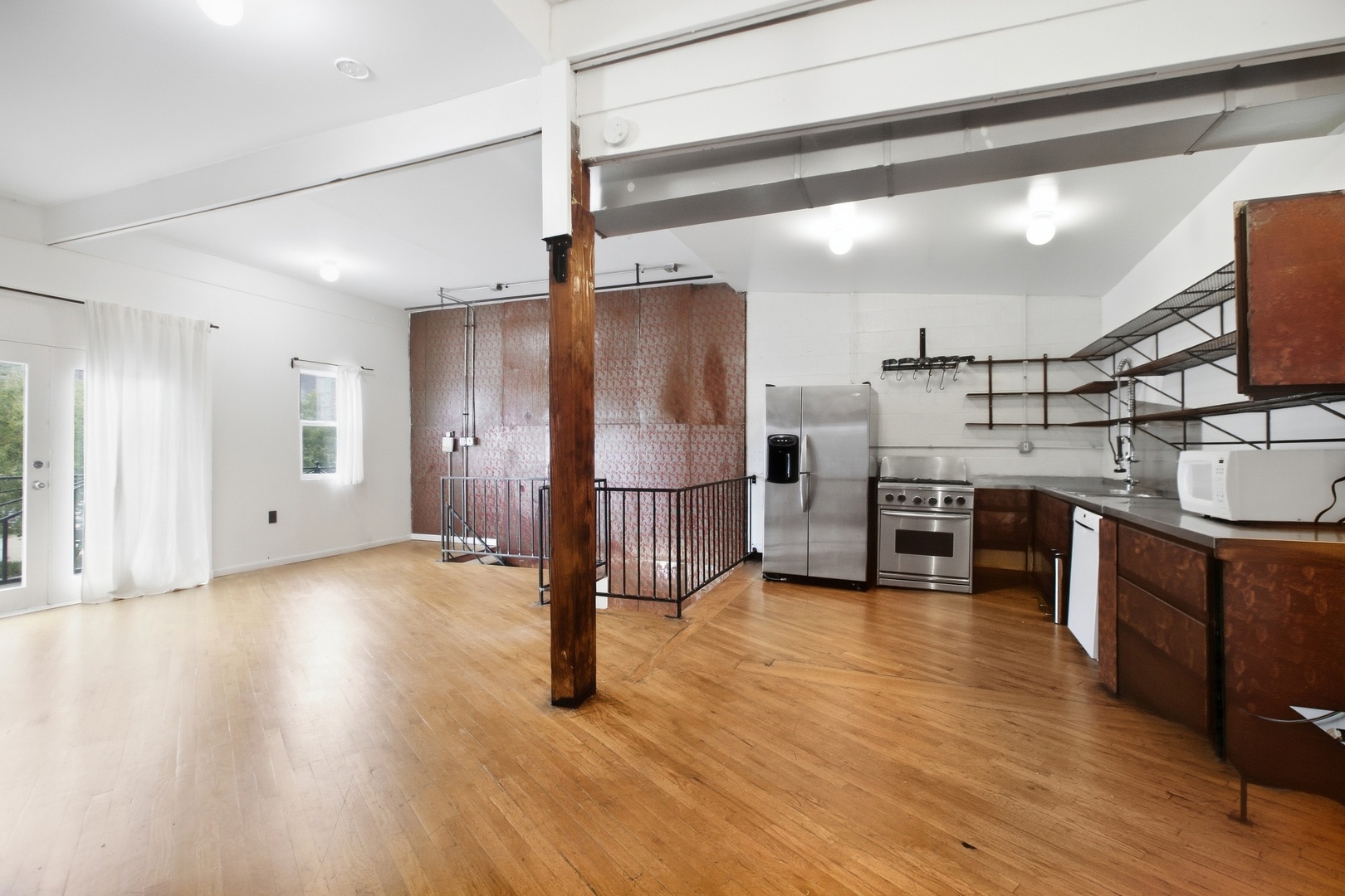 1111 W Randolph Street 2 Property Photo 4