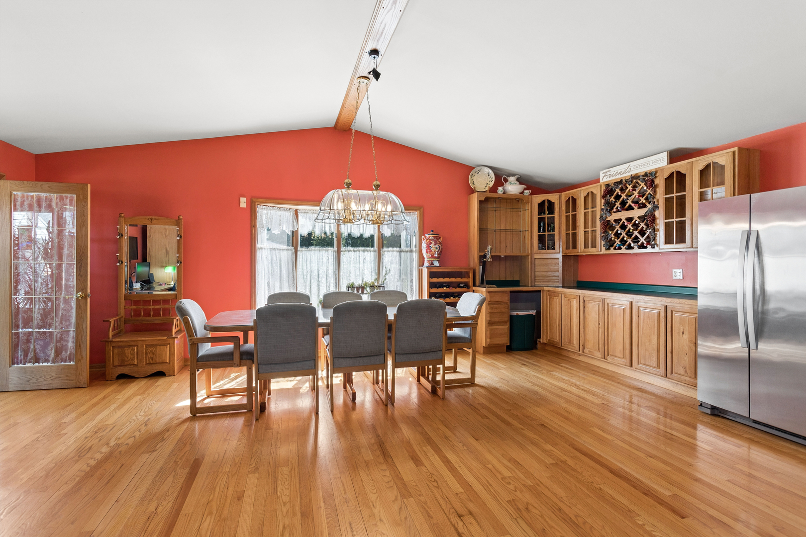 3124 Rhodes Avenue Property Photo 15