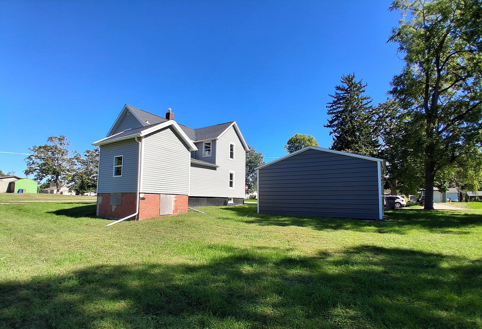 304 Se 3rd Avenue Property Photo 6