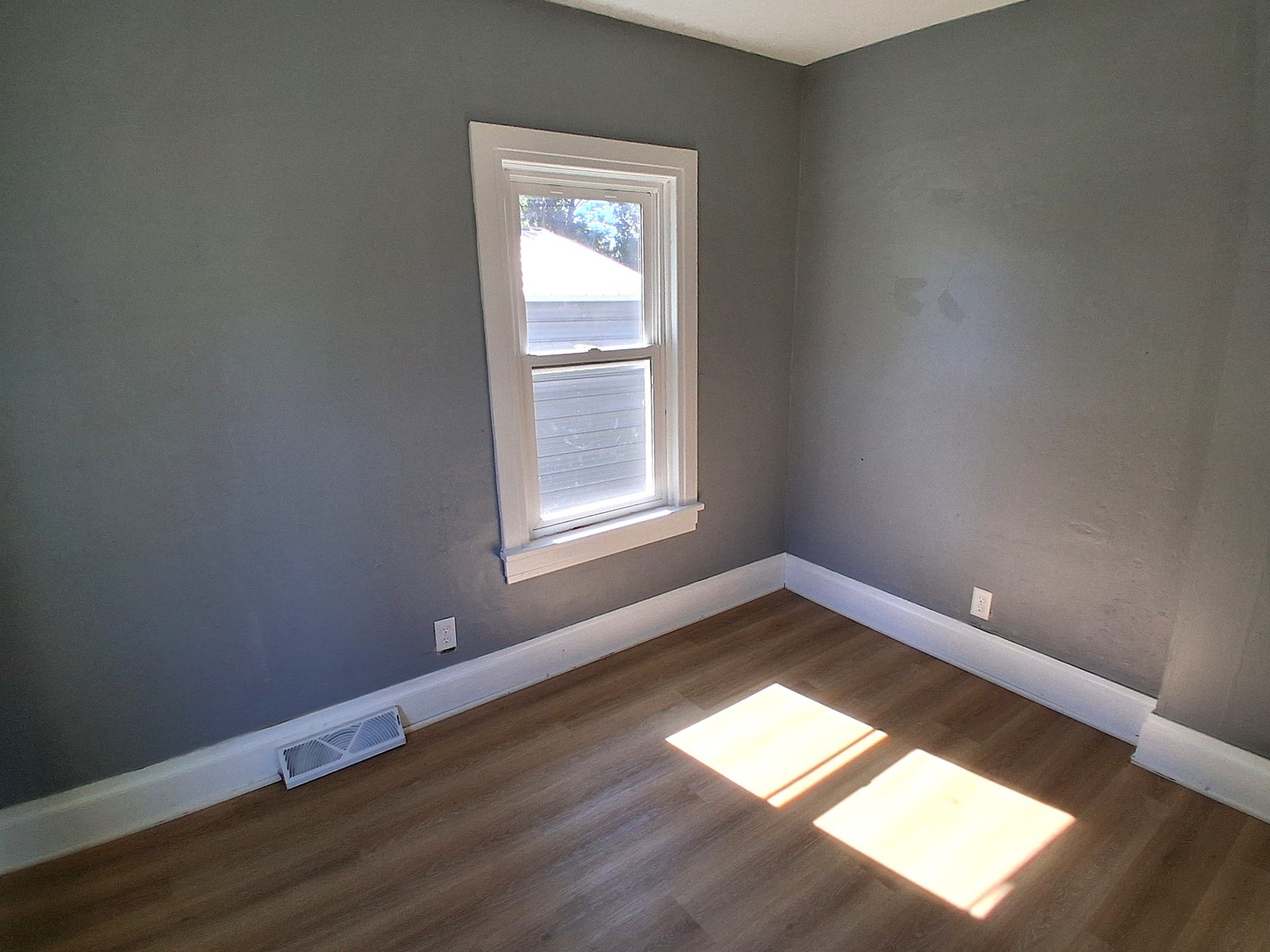 304 Se 3rd Avenue Property Photo 18