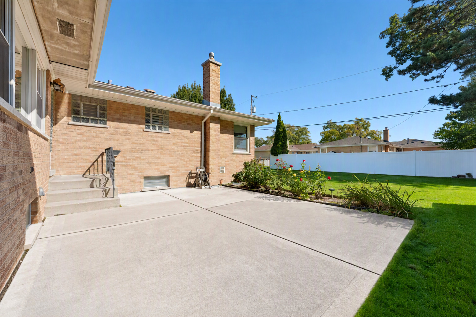 4567 N Oakview Street Property Photo 17