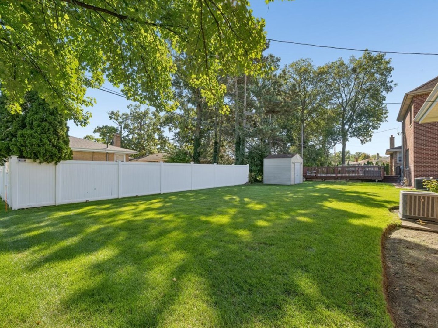 4567 N Oakview Street Property Photo 19
