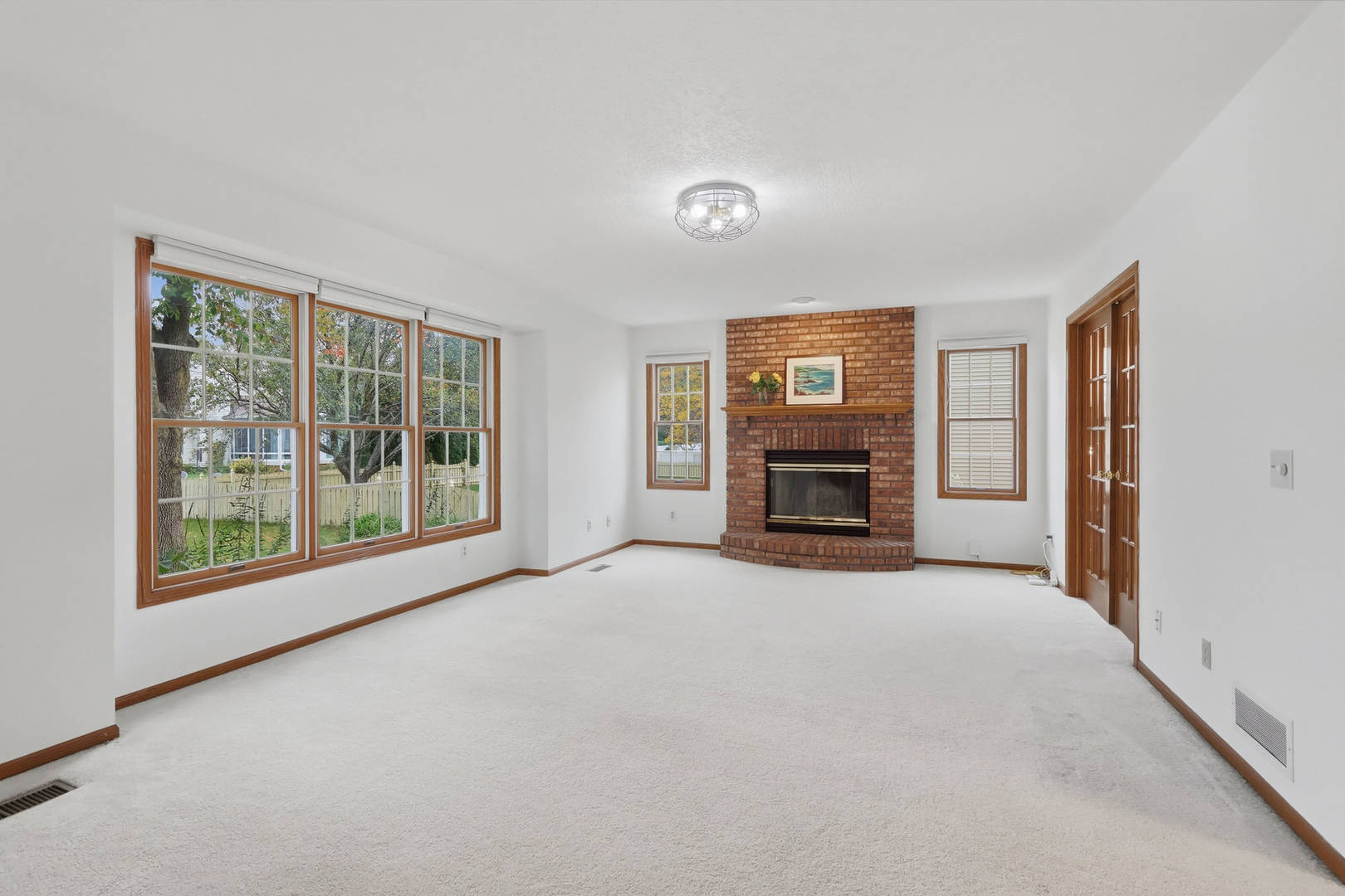 5104 Fox Ridge Road Property Photo 10