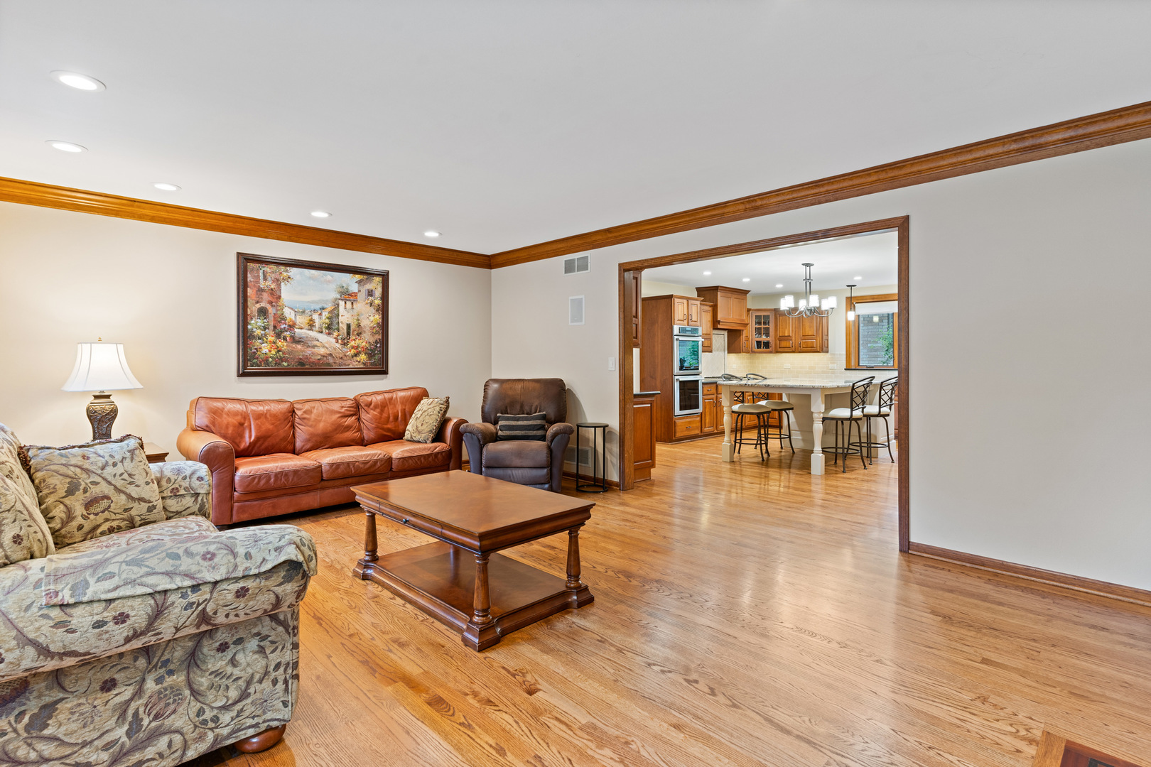 390 Grandview Avenue Property Photo 11