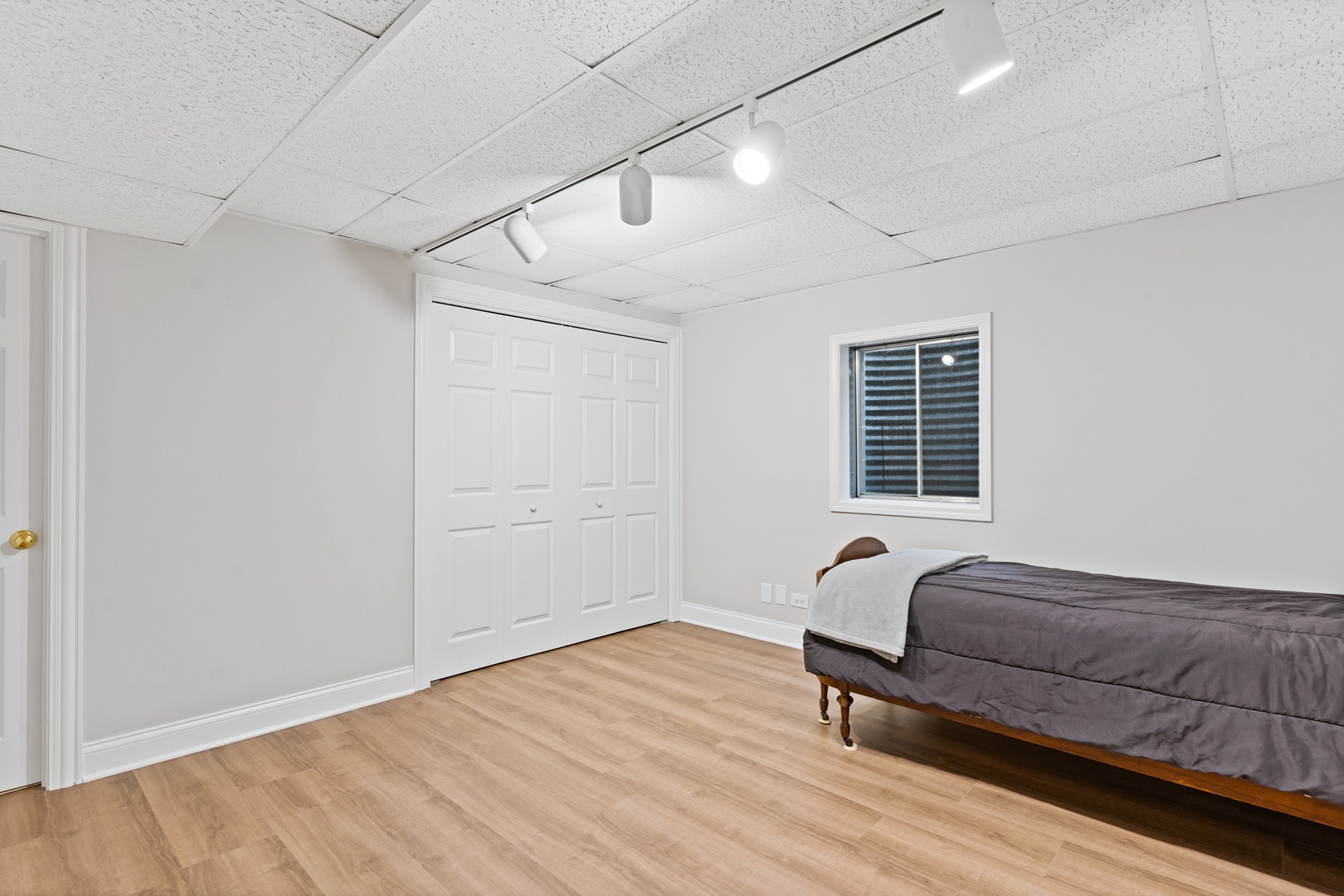 390 Grandview Avenue Property Photo 37