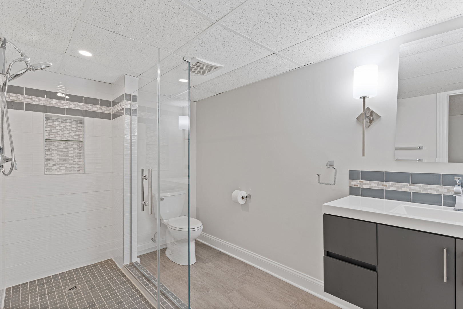 390 Grandview Avenue Property Photo 47