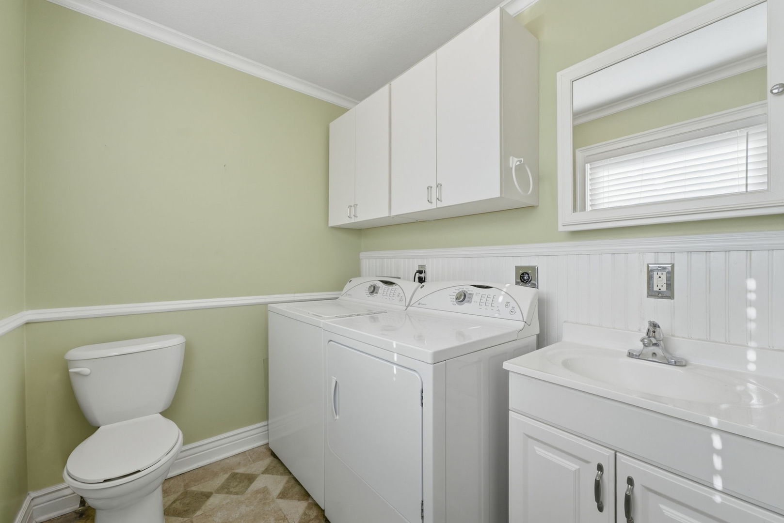 4417 Squire Court Property Photo 25