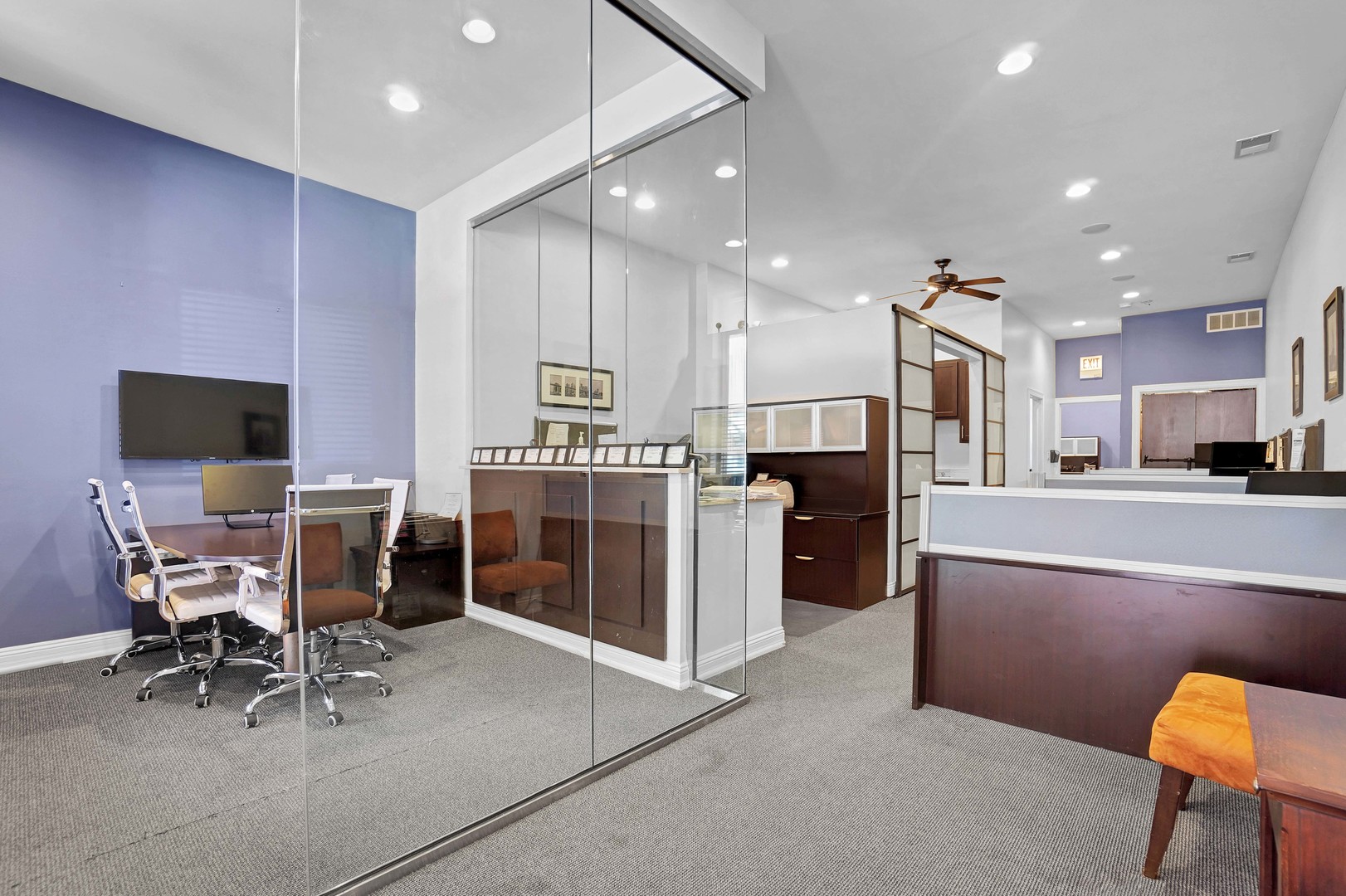 1411 W Chicago Avenue C1 Property Photo 6
