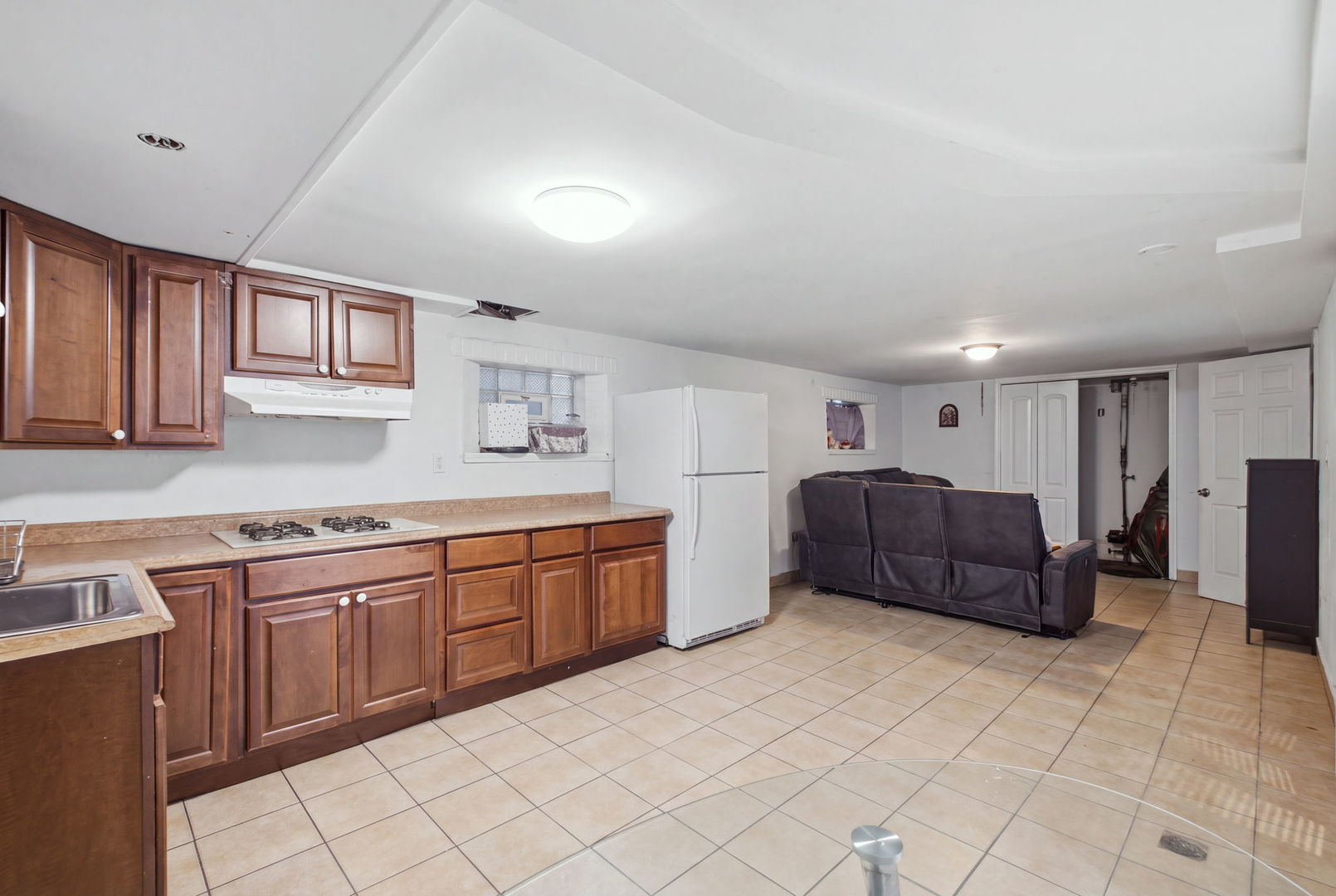 4918 W Winnemac Avenue Property Photo 25
