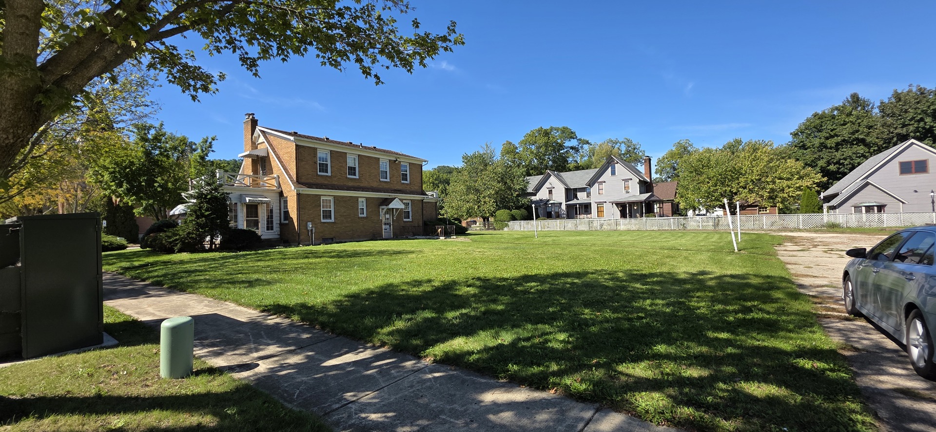 302 Washington Street Property Photo 4