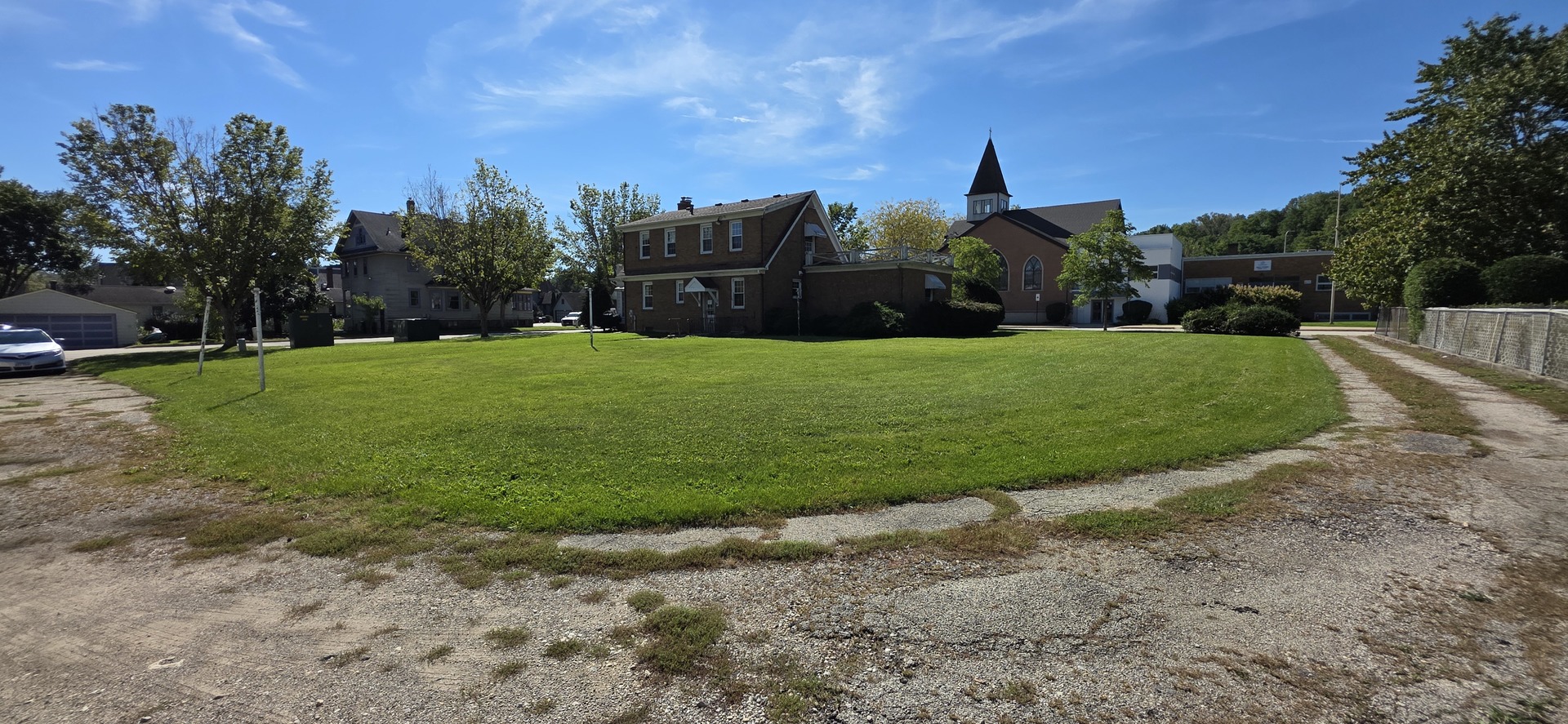 302 Washington Street Property Photo 10