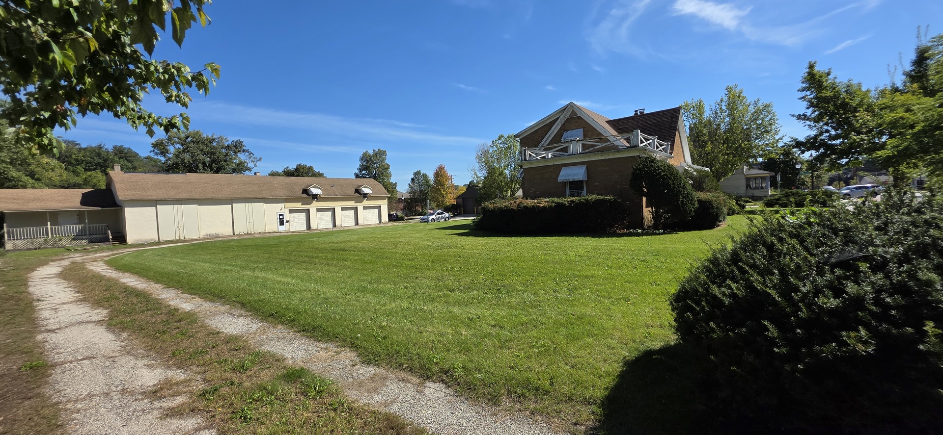 302 Washington Street Property Photo 13