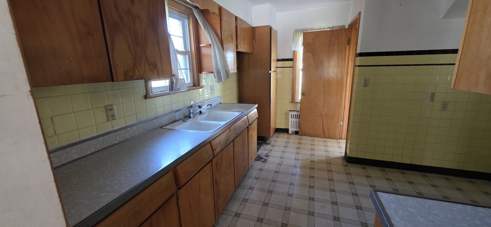 302 Washington Street Property Photo 17