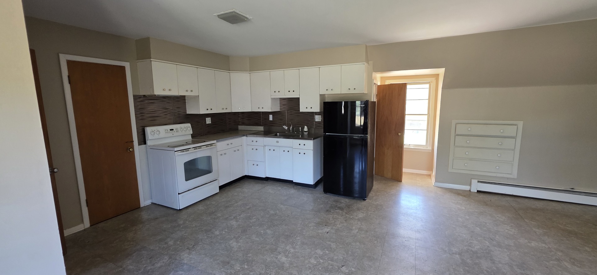 302 Washington Street Property Photo 27