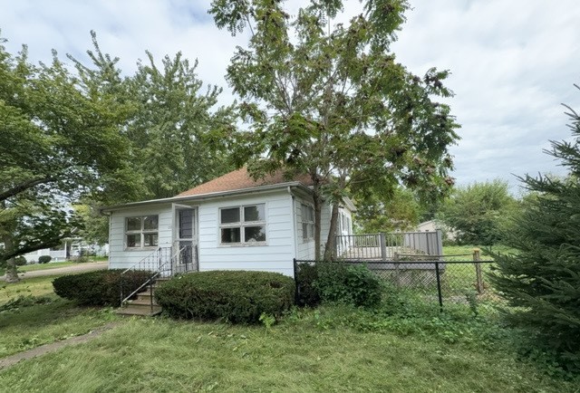 103 S Chicago Avenue Property Photo 10