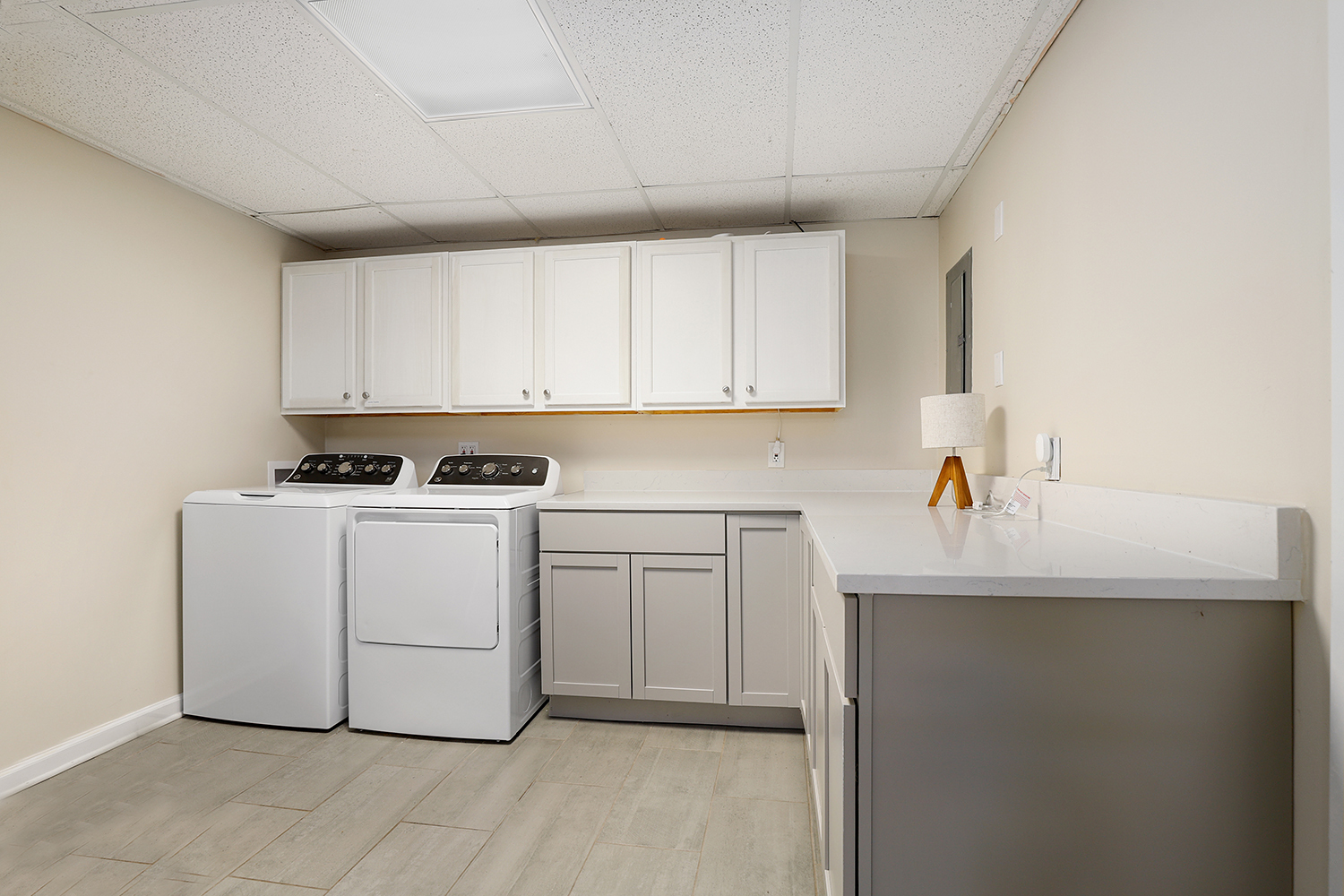 7700 Locust Avenue Property Photo 22
