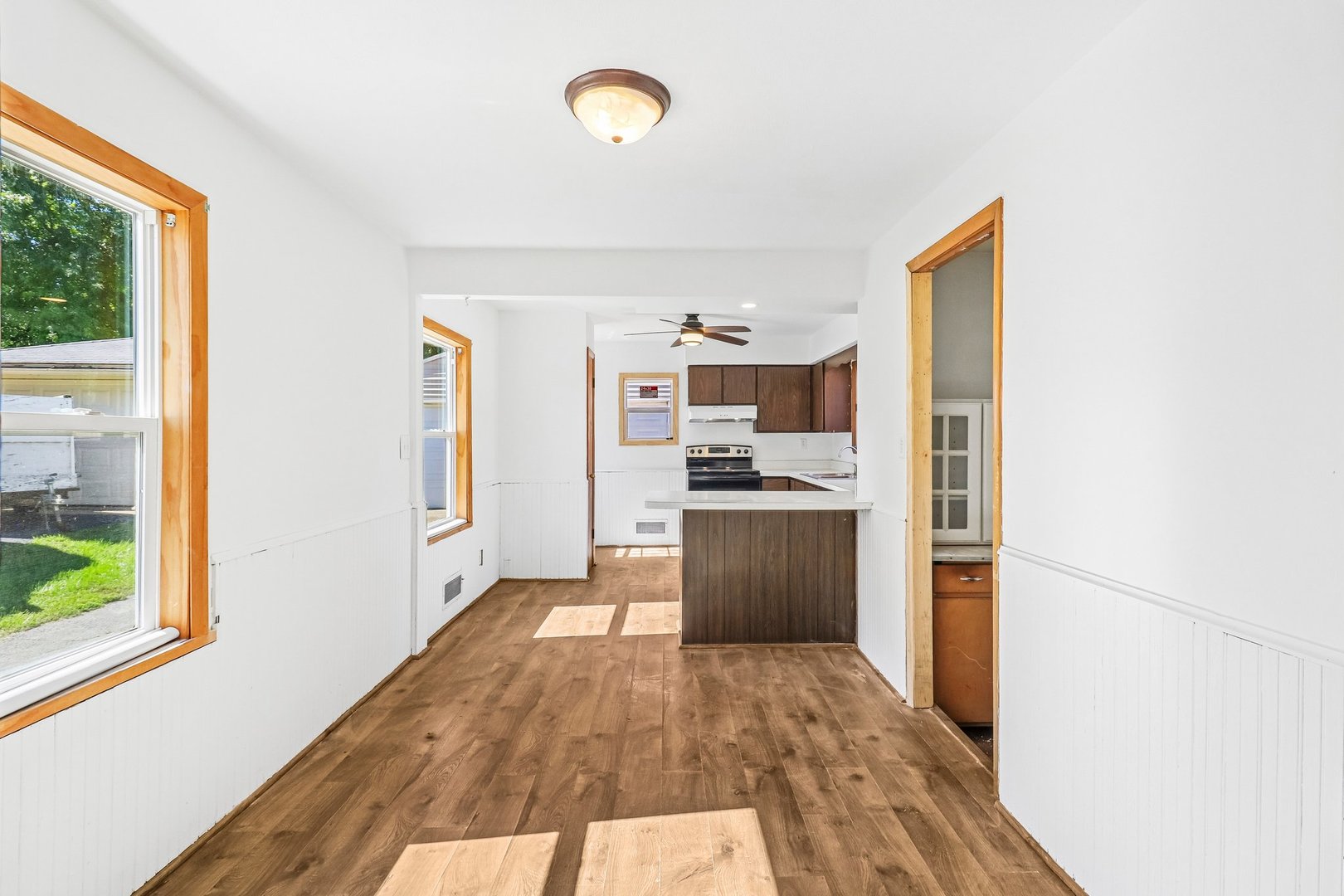 536 Locust Street Property Photo 12