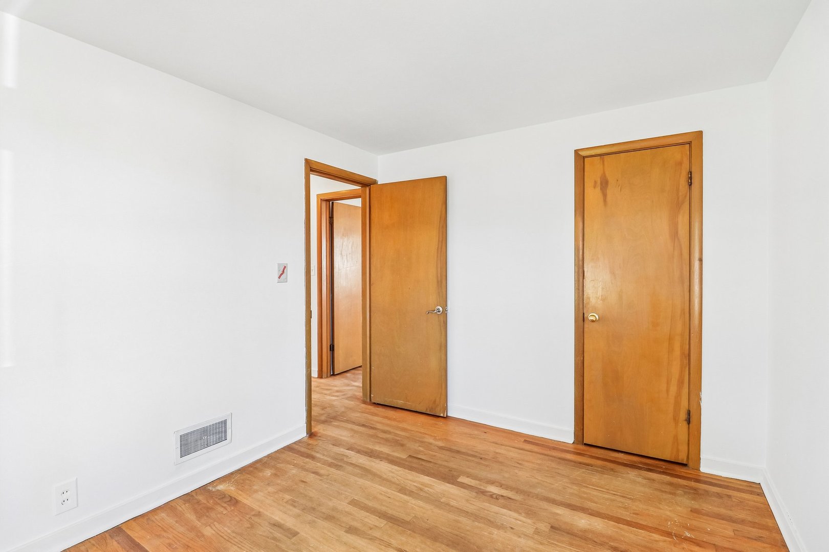 536 Locust Street Property Photo 24