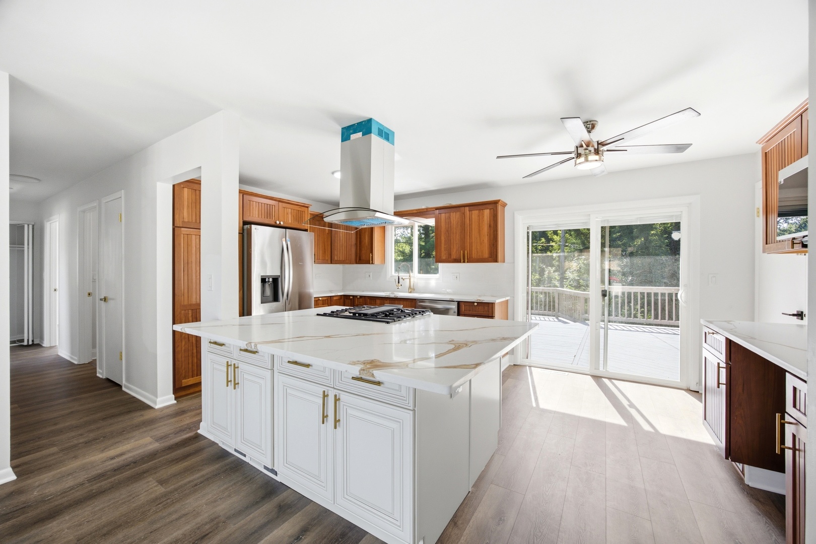 1175 Royal Boulevard Property Photo 8